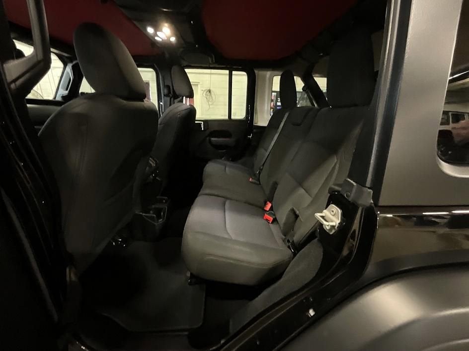 2022 Jeep Wrangler Unlimited Sport S