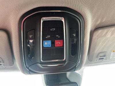 2023 Jeep Grand Cherokee Laredo 4x4