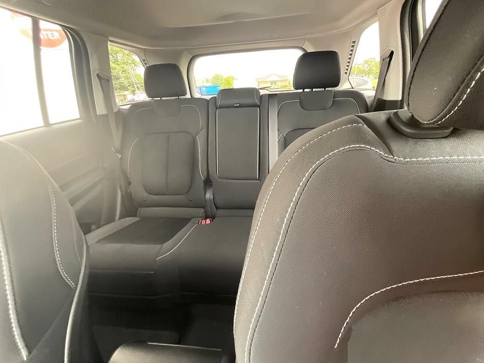 2023 Jeep Grand Cherokee Laredo 4x4