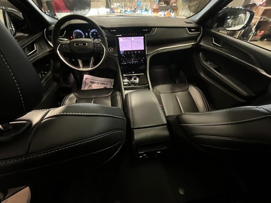 2025 Jeep Grand Cherokee Limited 4x4