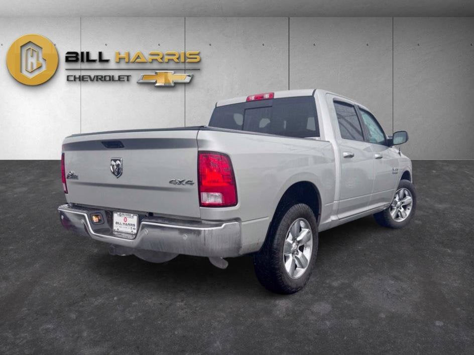 2017 RAM 1500 Big Horn Crew Cab 4x4 5'7" Box