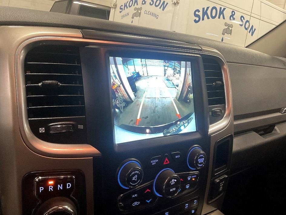 2018 RAM 1500 Big Horn Crew Cab 4x4 5'7" Box