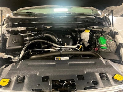 2018 RAM 1500 Big Horn Crew Cab 4x4 5'7" Box