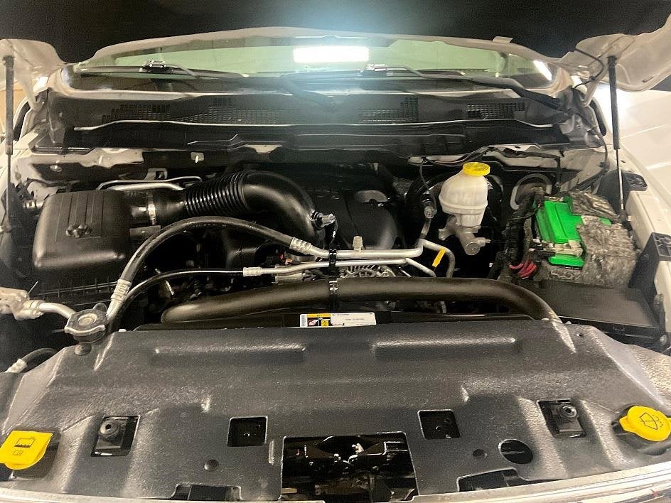 2018 RAM 1500 Big Horn Crew Cab 4x4 5'7" Box