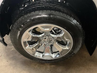 2023 RAM 1500 Big Horn Crew Cab 4x4 5'7" Box
