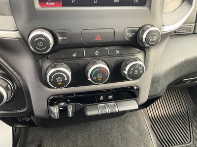 2023 RAM 1500 Big Horn Crew Cab 4x4 5'7" Box