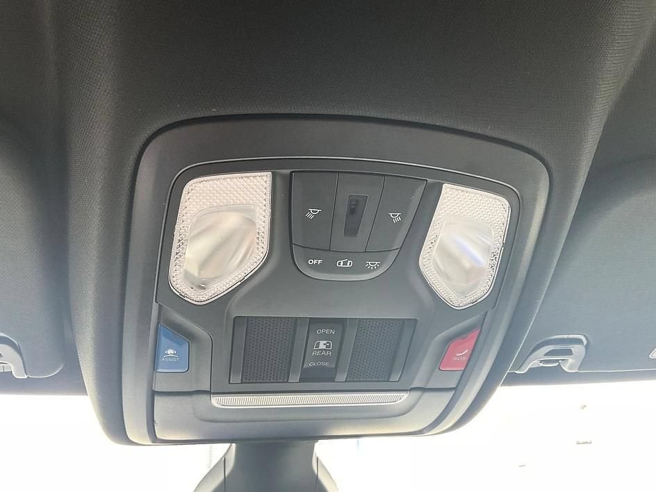 2023 RAM 1500 Big Horn Crew Cab 4x4 5'7" Box