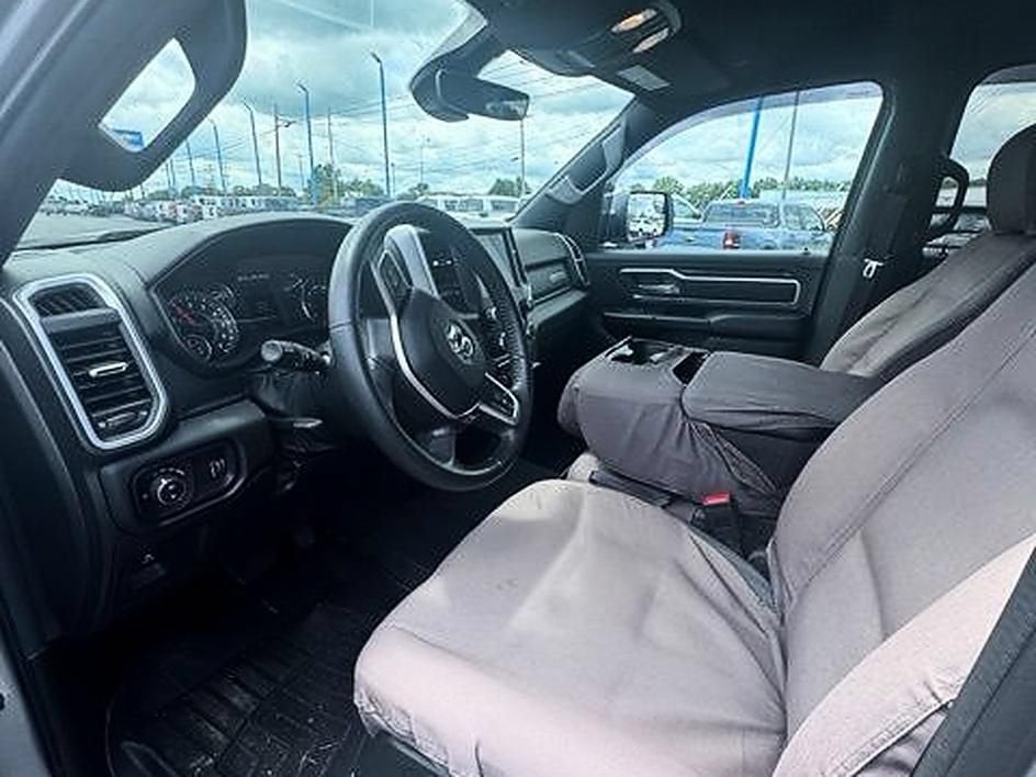 2023 RAM 1500 Big Horn Crew Cab 4x4 5'7" Box