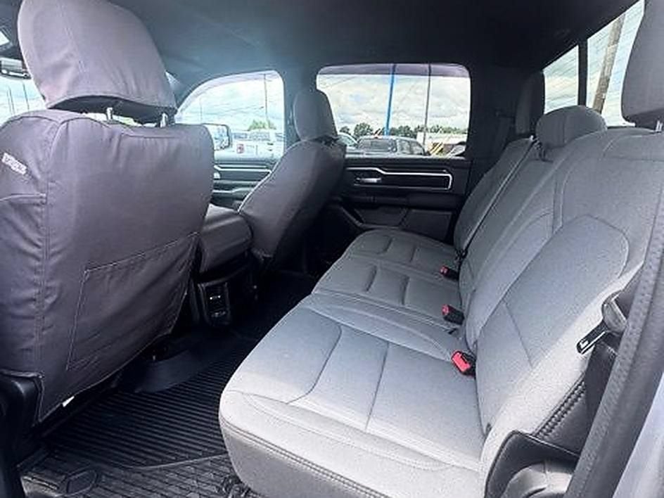 2023 RAM 1500 Big Horn Crew Cab 4x4 5'7" Box