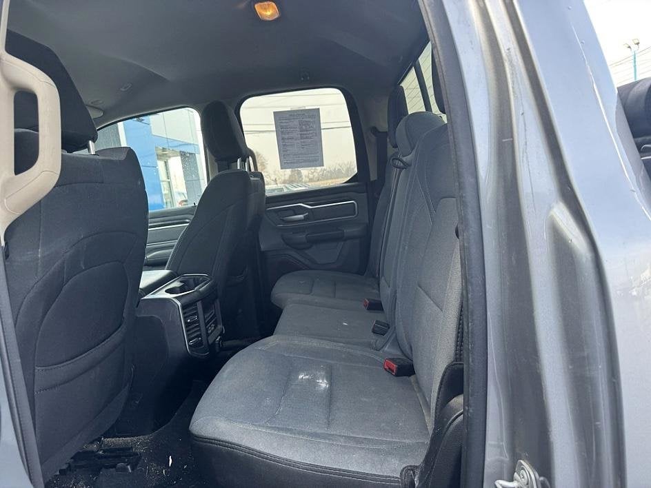 2020 RAM 1500 Big Horn Quad Cab 4x4 6'4" Box