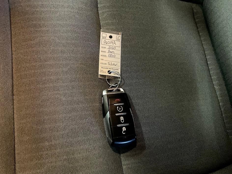 2020 RAM 1500 Big Horn Quad Cab 4x4 6'4" Box