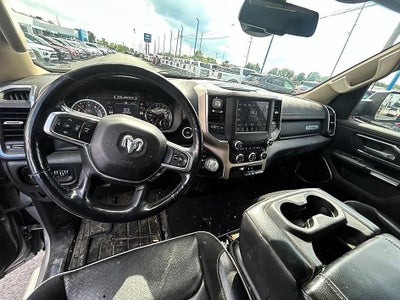 2019 RAM 1500 Laramie Crew Cab 4x4 5'7" Box