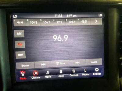 2019 RAM 1500 Laramie Crew Cab 4x4 5'7" Box