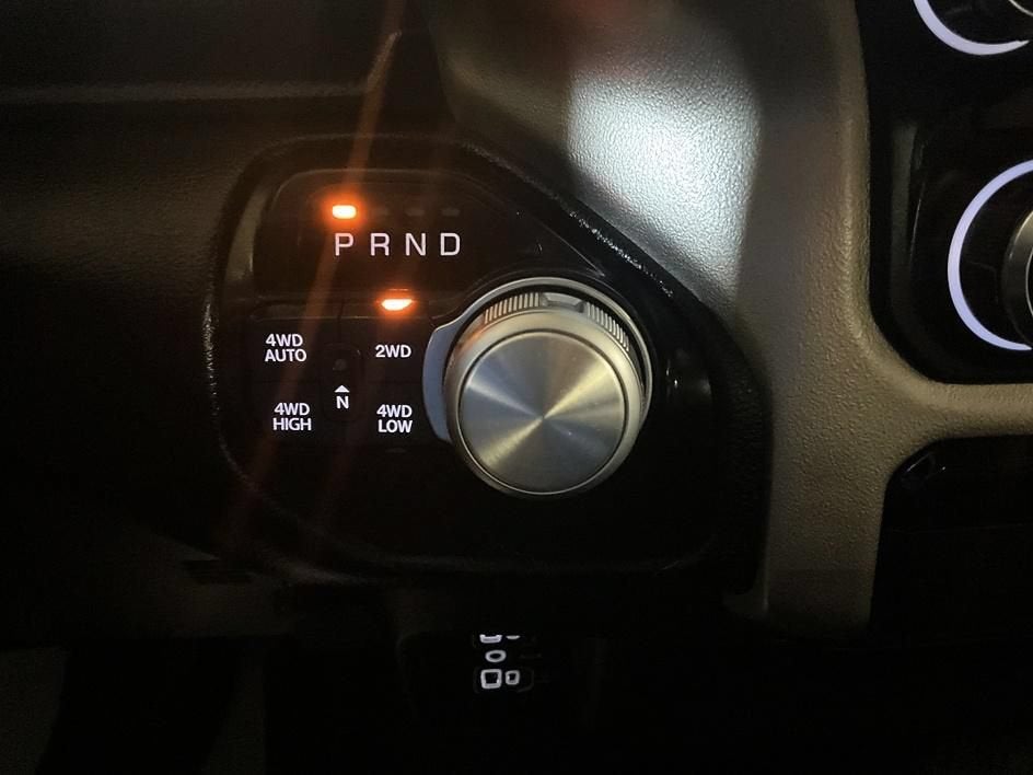 2019 RAM 1500 Laramie Crew Cab 4x4 5'7" Box