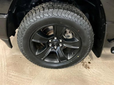 2022 RAM 1500 Big Horn Crew Cab 4x4 6'4" Box