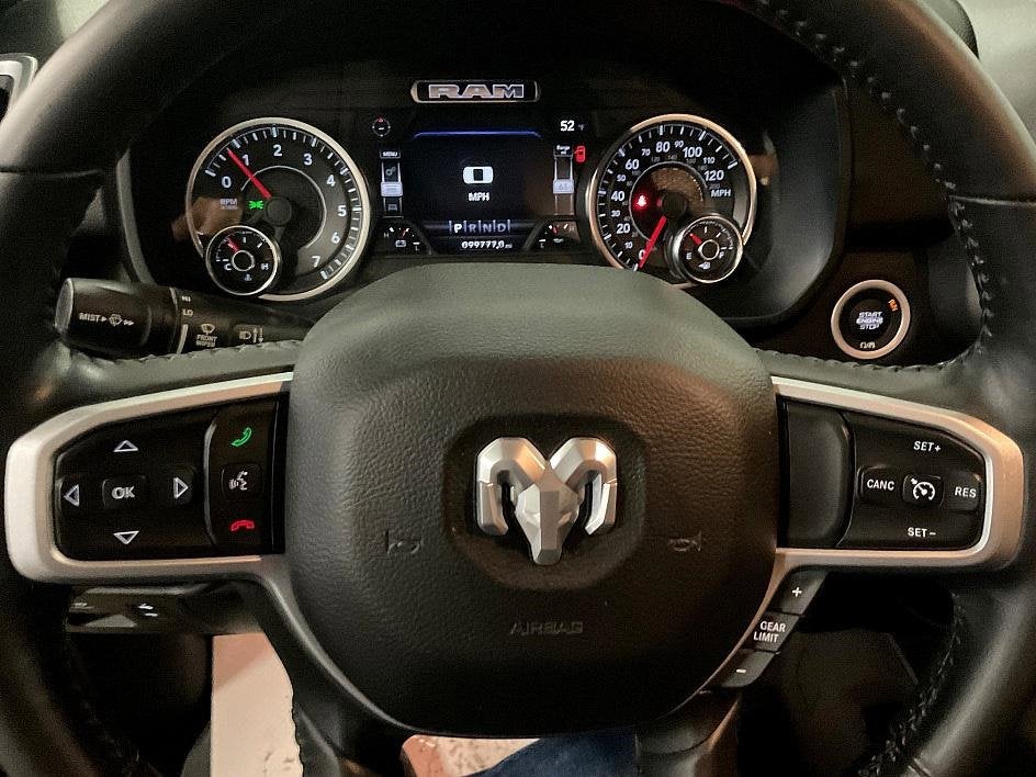 2022 RAM 1500 Big Horn Crew Cab 4x4 6'4" Box