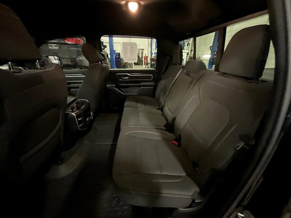 2022 RAM 1500 Big Horn Crew Cab 4x4 6'4" Box