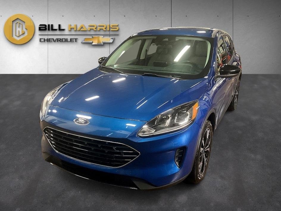 2022 Ford Escape SE Hybrid