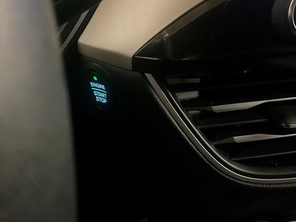 2022 Ford Escape SE Hybrid