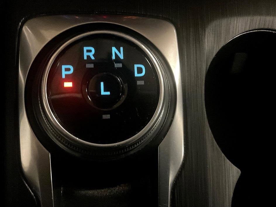 2022 Ford Escape SE Hybrid