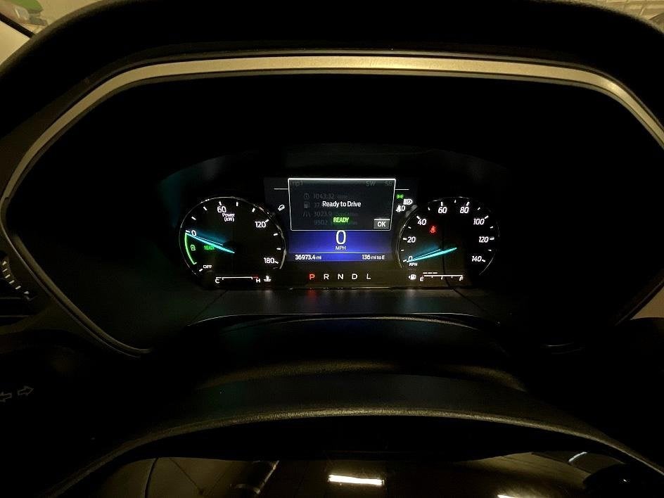 2022 Ford Escape SE Hybrid