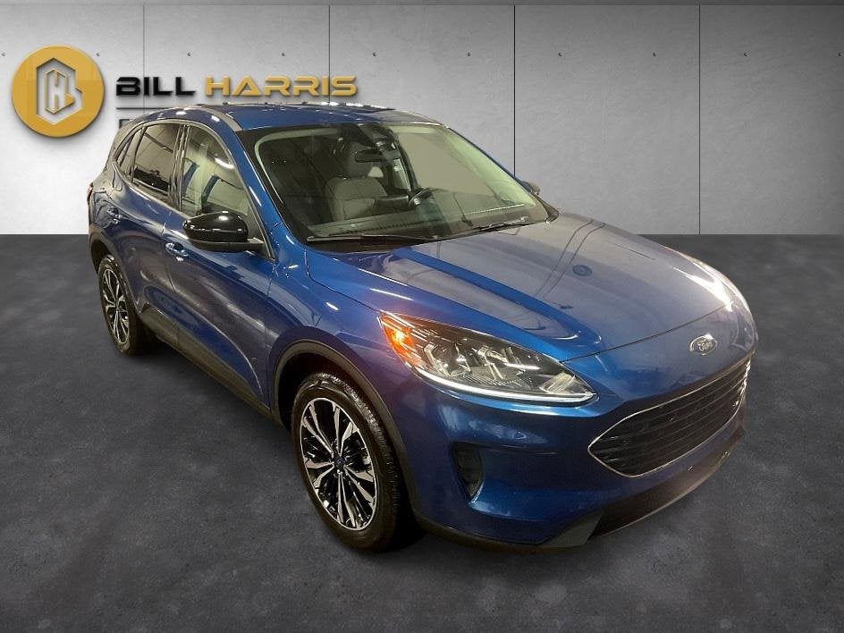 2022 Ford Escape SE Hybrid