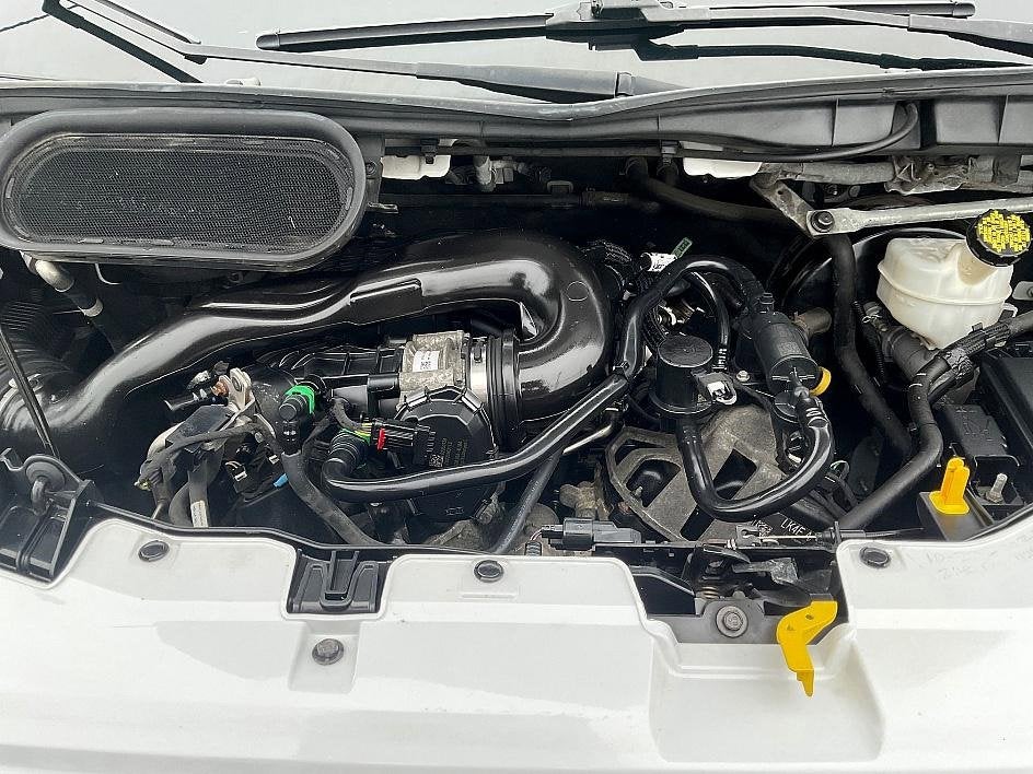 2020 Ford Transit-250 Cargo Van Base