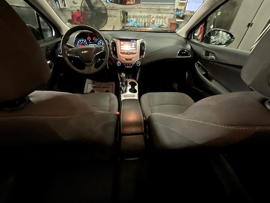 2018 Chevrolet Cruze LS