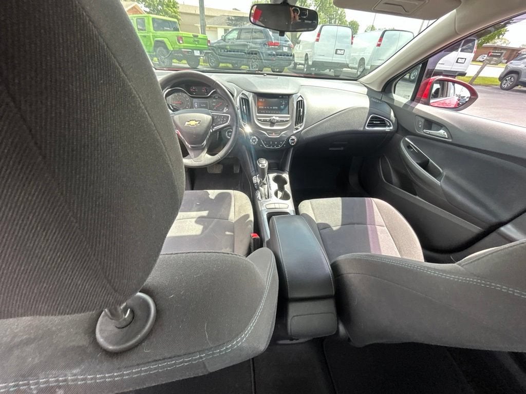 2017 Chevrolet Cruze LT