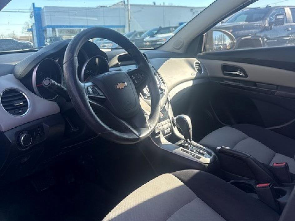 2013 Chevrolet Cruze LS