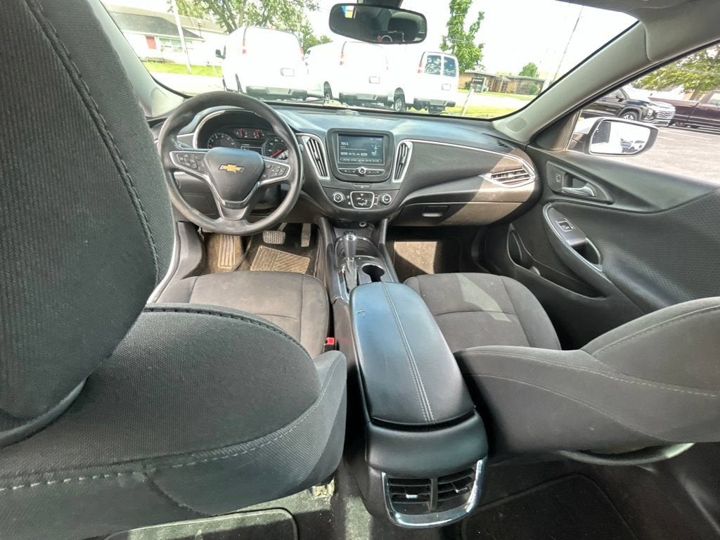 2017 Chevrolet Malibu LT
