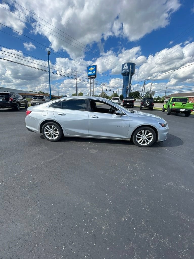 2017 Chevrolet Malibu LT
