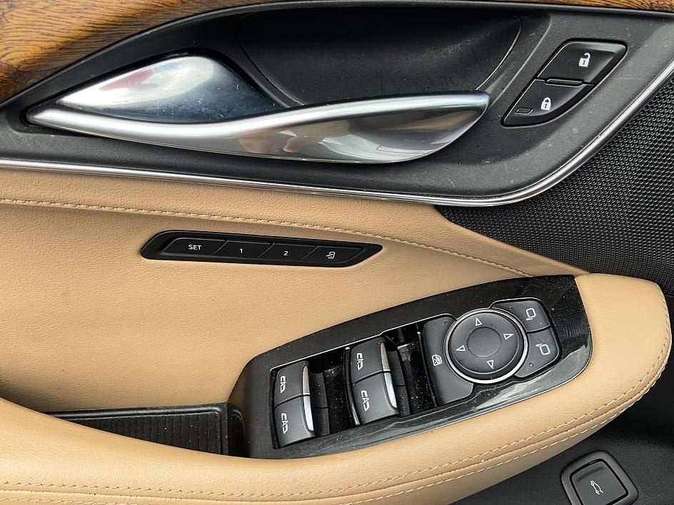 2022 Cadillac CT5 Premium Luxury
