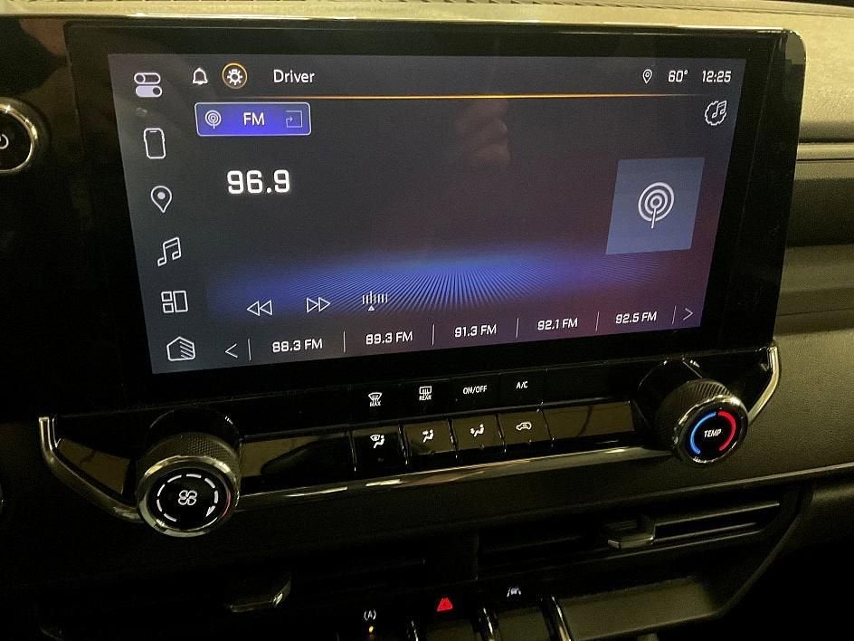 2023 Chevrolet Colorado WT