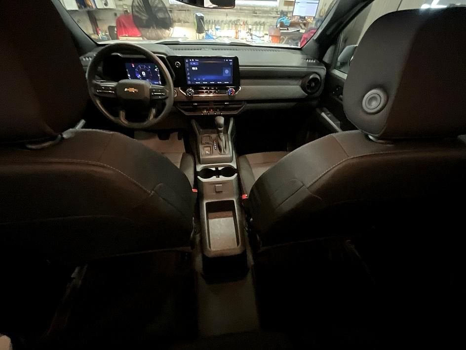 2023 Chevrolet Colorado WT