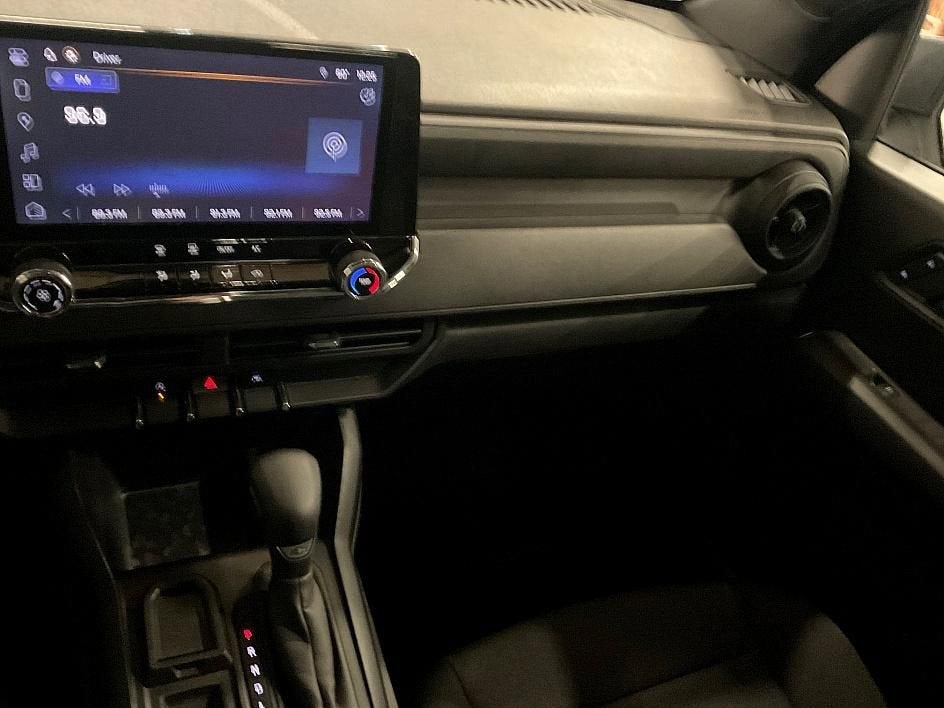 2023 Chevrolet Colorado WT