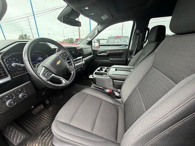 2024 Chevrolet Silverado 1500 LT (2FL)