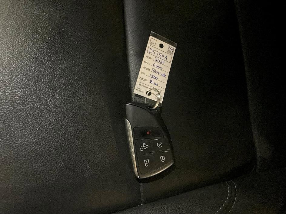 2024 Chevrolet Silverado 1500 LT