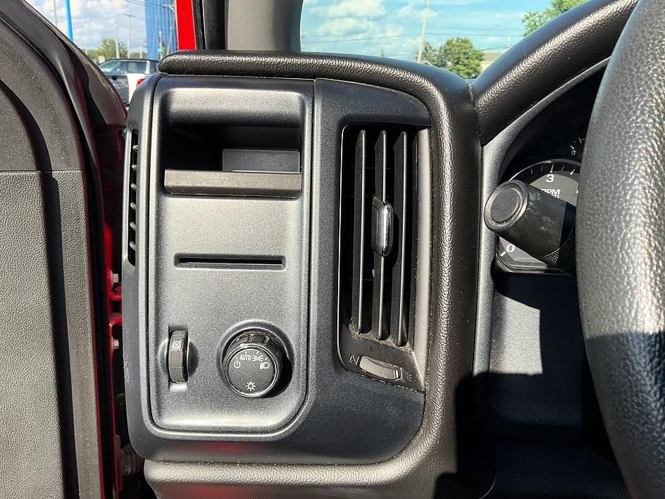 2016 Chevrolet Silverado 1500 Custom