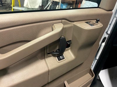 2025 Chevrolet Express Cargo 2500 WT