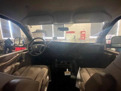 2025 Chevrolet Express Cargo 2500 WT