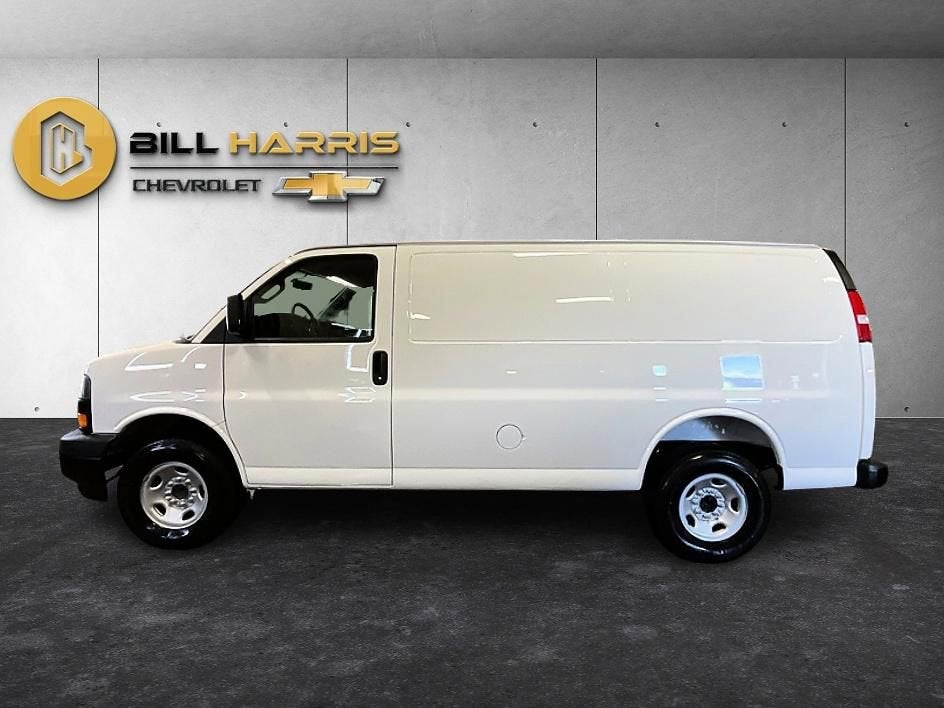 2026 Chevrolet Express Cargo Work Van - Photo 13