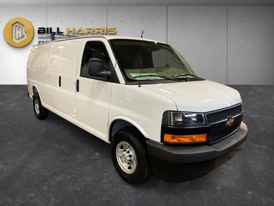 2026 Chevrolet Express Cargo WT