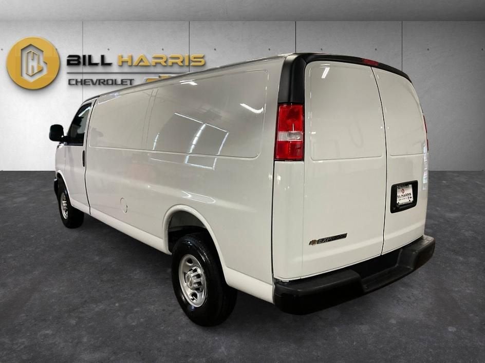 2026 Chevrolet Express Cargo WT