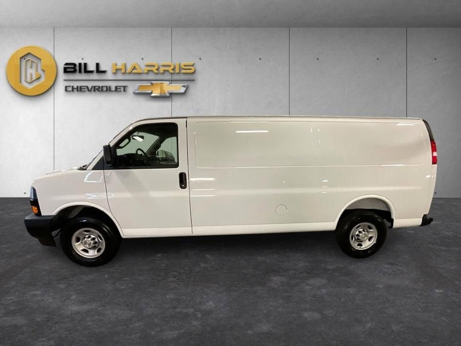 2026 Chevrolet Express Cargo WT