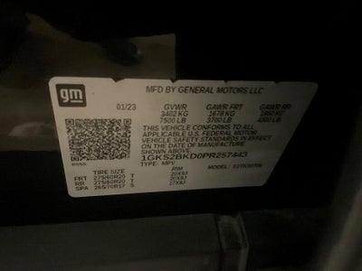 2023 GMC Yukon SLT