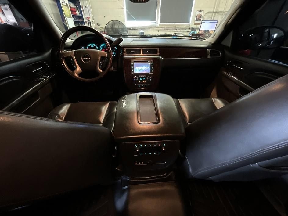 2012 GMC Yukon Denali