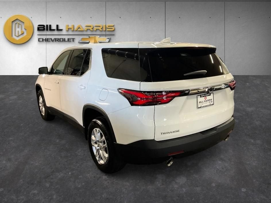 2023 Chevrolet Traverse LS