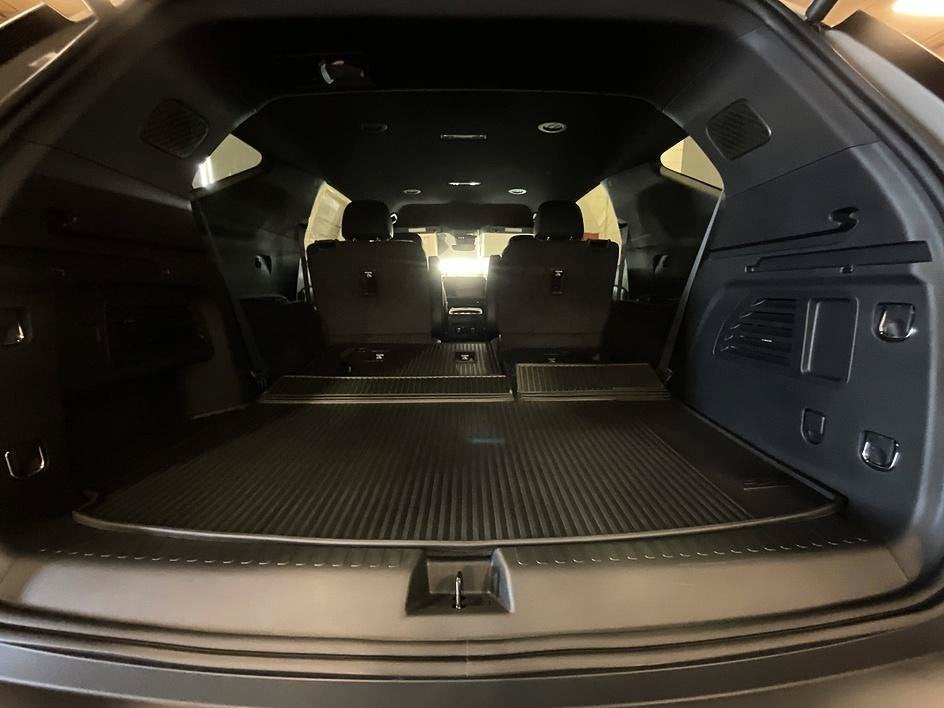2027 Chevrolet Traverse Z71 - Photo 18
