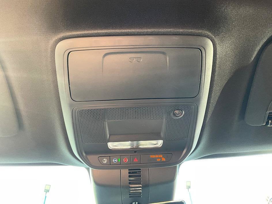 2027 Chevrolet Traverse Z71 - Photo 31
